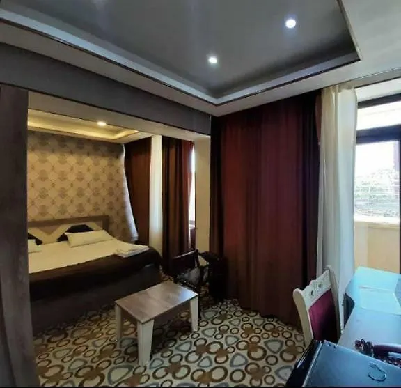 Evolution Hotel Baky 4*,  Azerbaigian